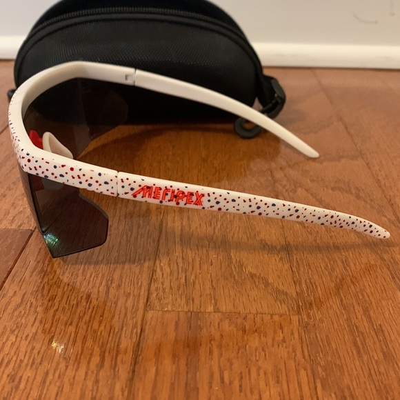 Meripex Party Glasses - Picture 2 of 6